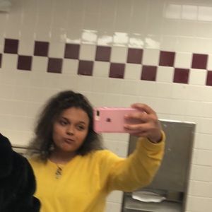 Meet your Posher, Secilia